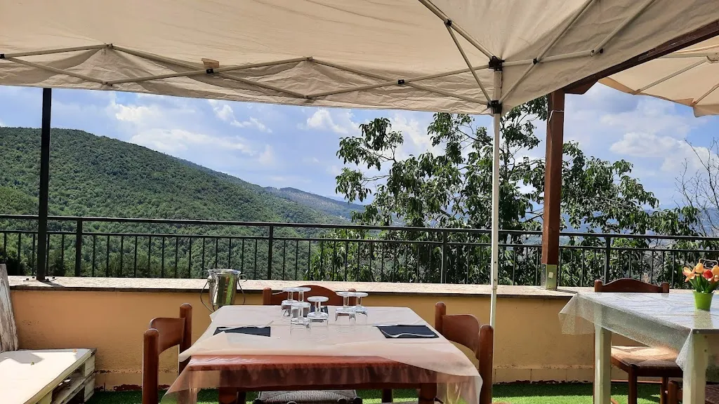 Lo Scoiattolo da Anna restaurant in Collepardo