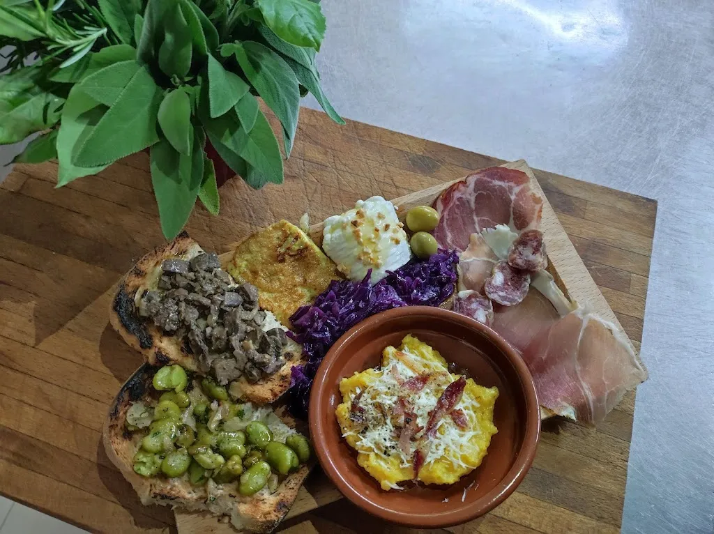 L' Oasi Del Goloso_Colle Mainello_slider_image_2