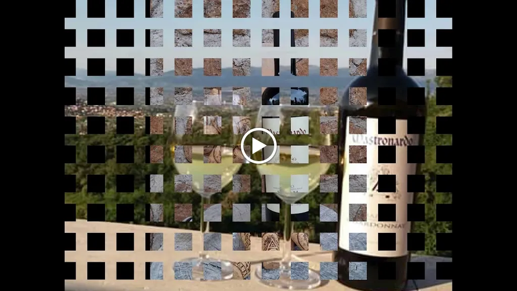 Azienda Vitivinicola Angeletti Raffaele - Agriturismo | Wine Shop_Colle Mainello_slider_image_2