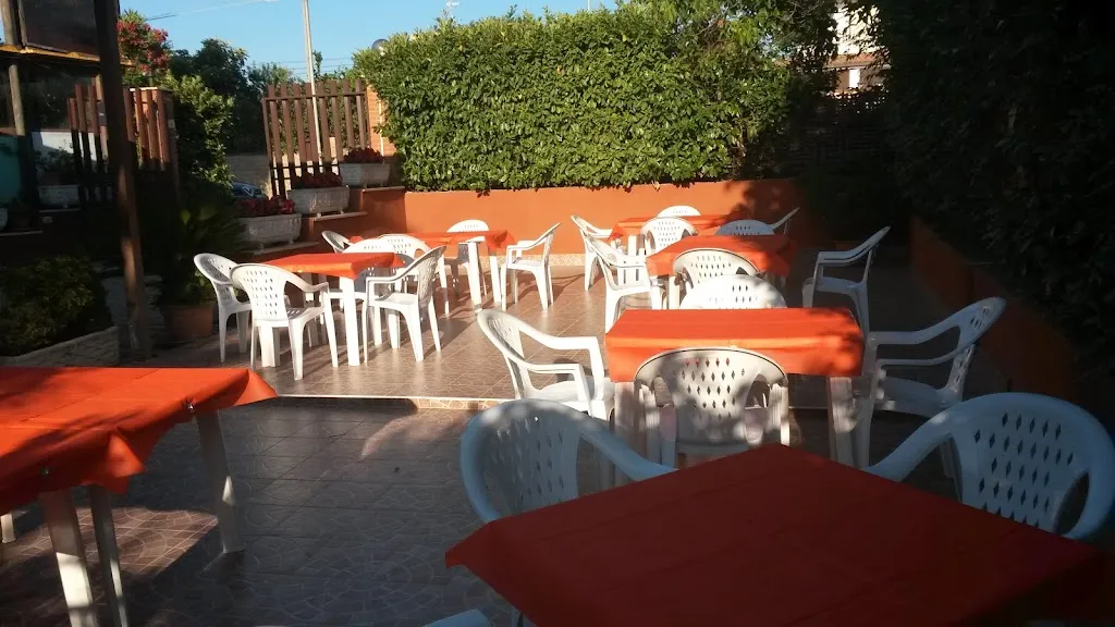 New Paradise restaurant in Colle Mainello