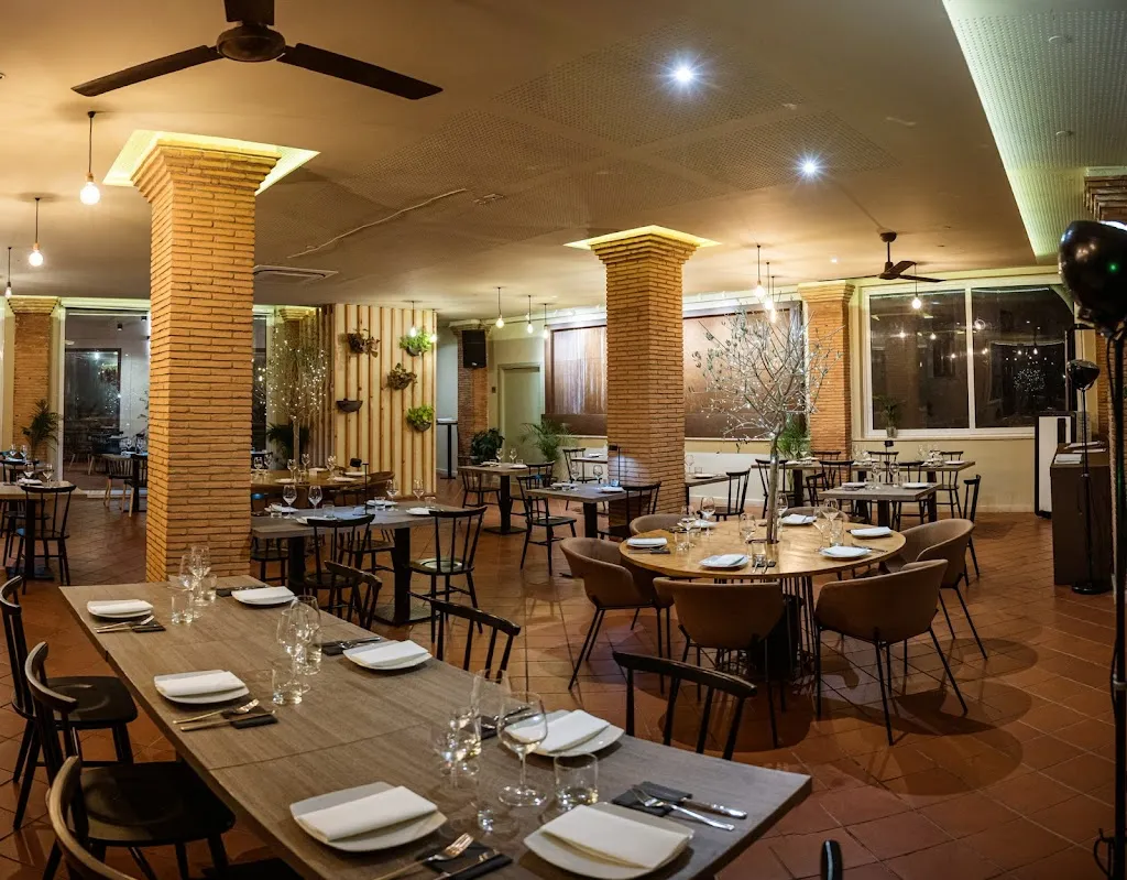 Conti Ristorante restaurant in Colle Mainello