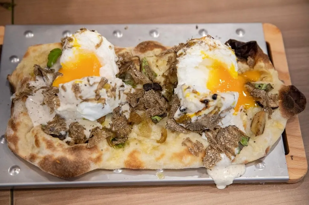 Pinseria Alex Petricca_Colle Mainello_slider_image_3