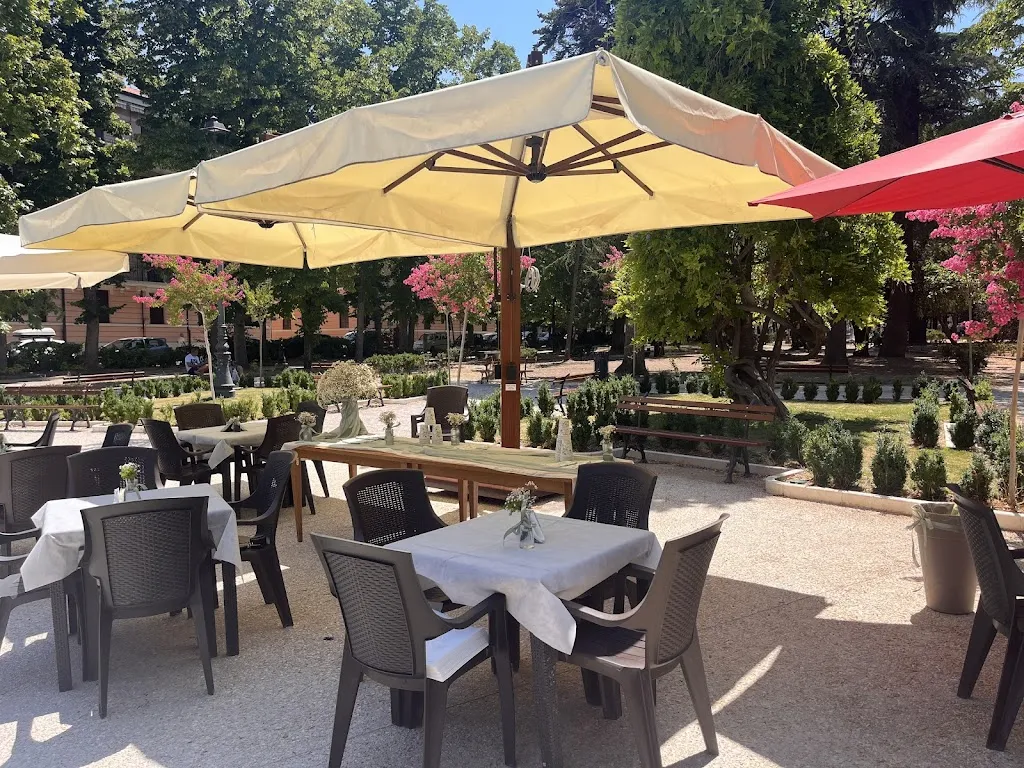 Giardini da Eraldo | Bar, Pizzeria, Pasticceria restaurant in Sulmona
