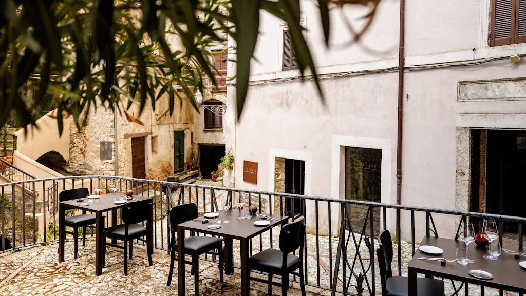 DELICATO | Ristorante restaurant in Contigliano