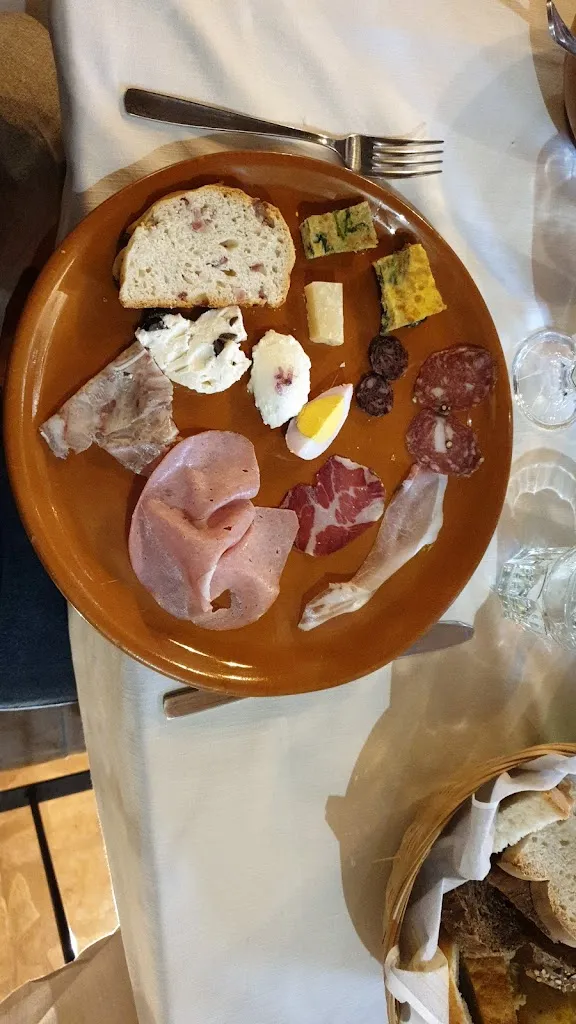 Menu_Osteria Il filo rosso di coralli_Contigliano_image_1