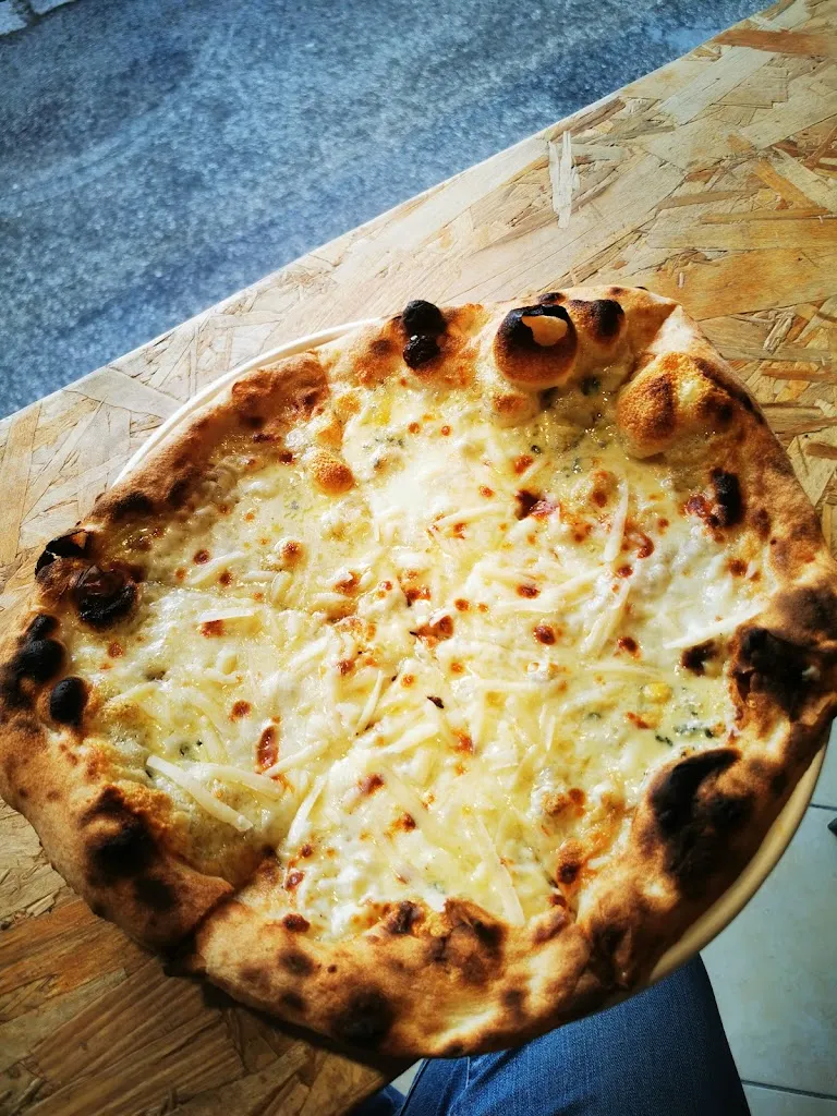 Hazem Mohamed_Pizzificio Dal Grillo_Avezzano_review