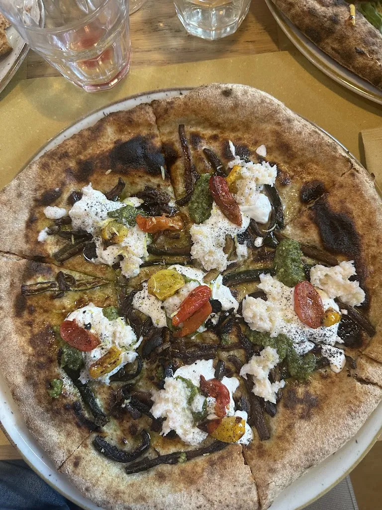 Samantha Zacchia_Pizzeria Il Brigante Di Moreno Zacchia_Coreno Ausonio_recensione