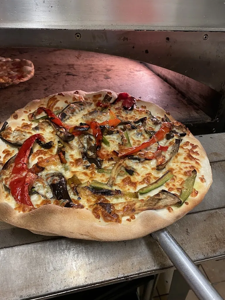 Menu_Pizzeria Ai' Giardini via Cantiano n 56_Corcolle_image_9