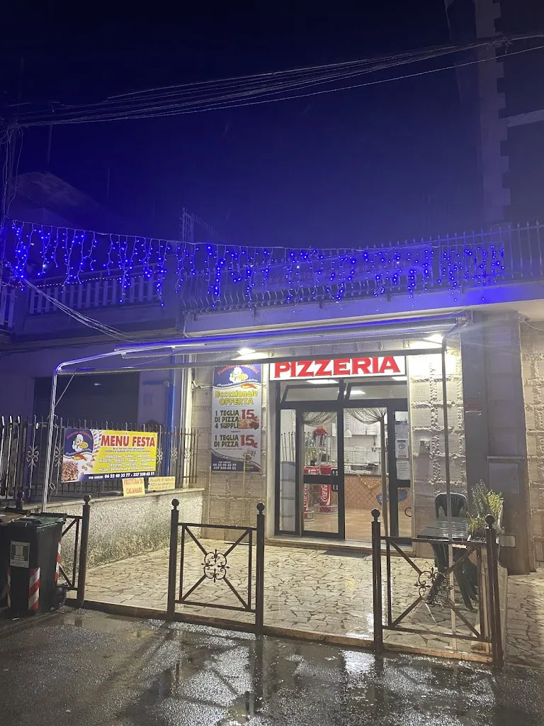 Pizzeria Ai' Giardini via Cantiano n 56_Corcolle_slider_image_1