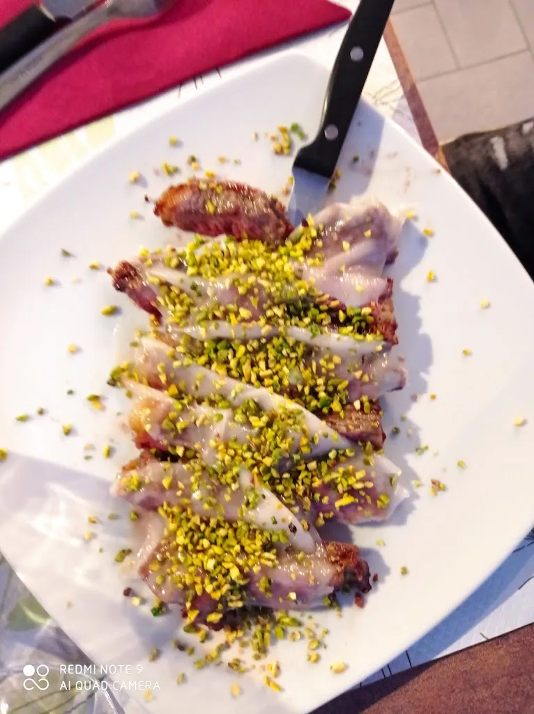 Menu_The Village_Corcolle_image_6