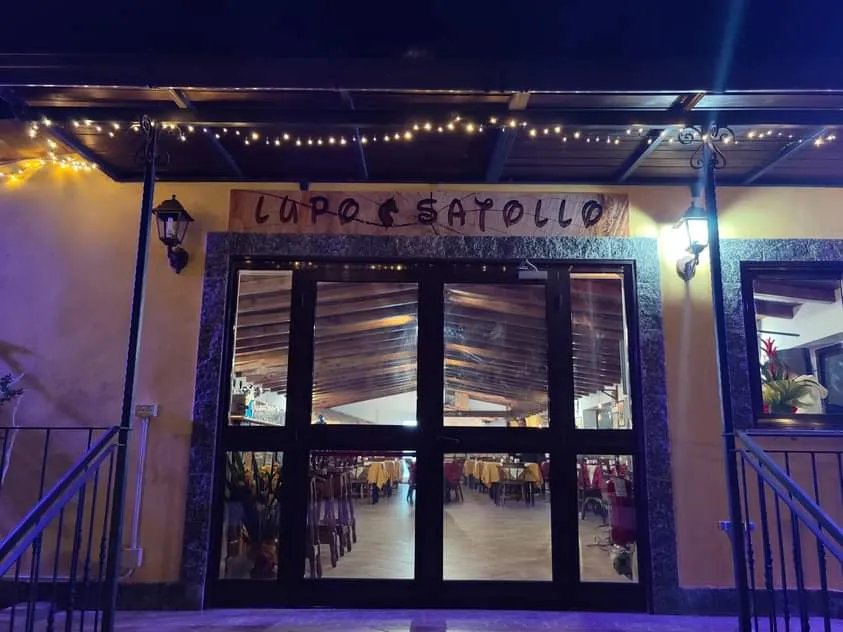 Lupo satollo_Corcolle_slider_image_1