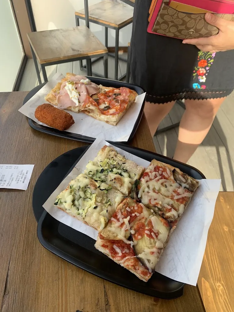 Summer Fields Hayda_Pizzeria Metro Pizza_Colleferro_review
