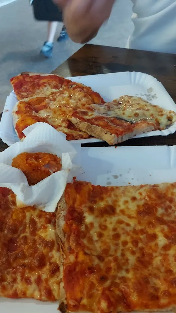 Luciana Frosoni_Pizzutto_Colleferro_review