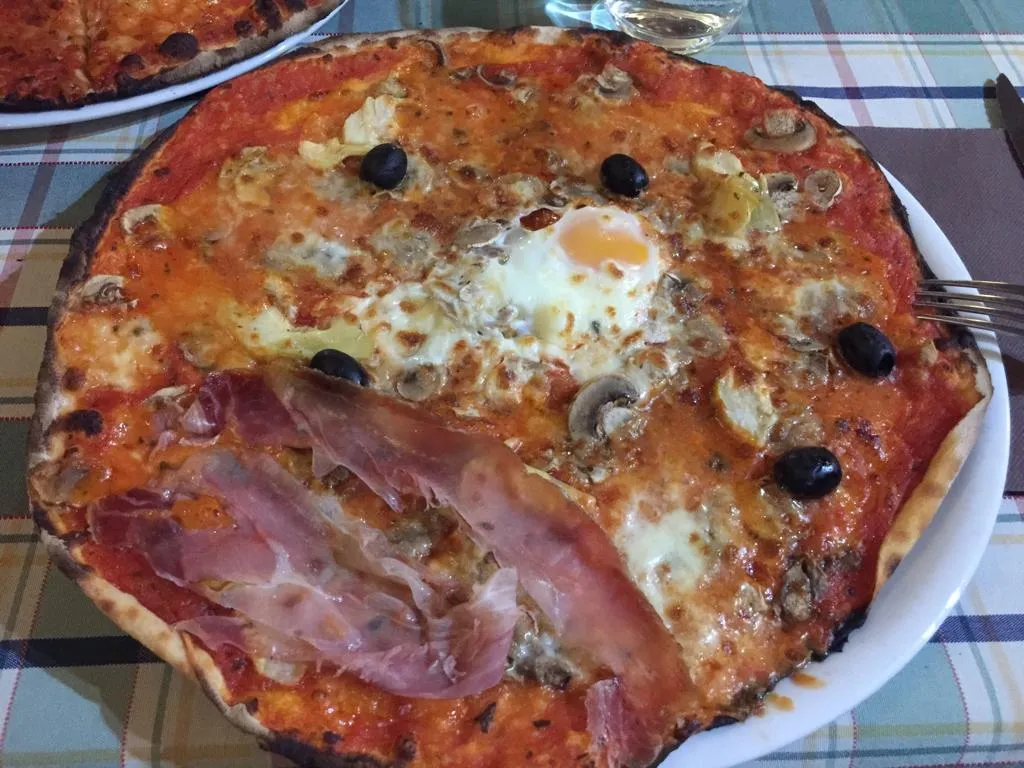 Daniele Giu_Agriturismo Colle delle Rose di Passa Rita_Colleferro_review