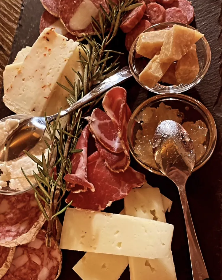 Ego - Food Spirits & wine_Fara in Sabina_slider_image_2