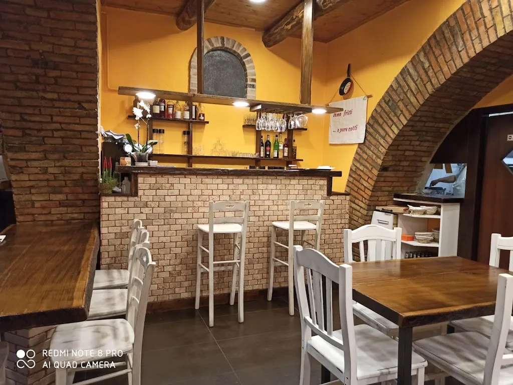 Semo fritti... Ma pure cotti_Fabrica di Roma_slider_image_1