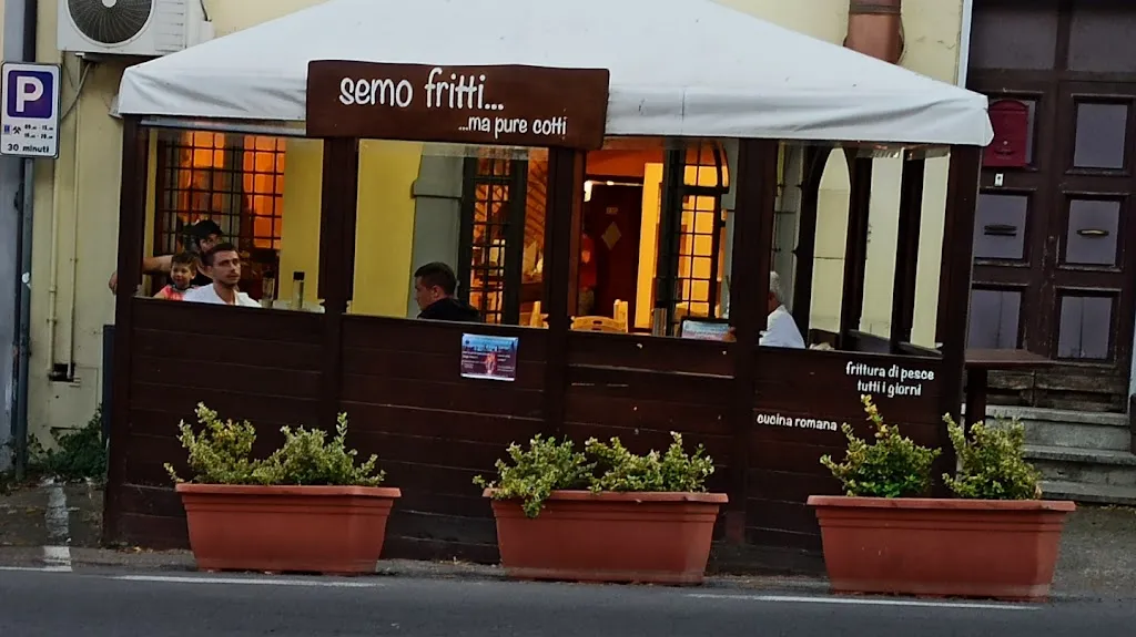 Semo fritti... Ma pure cotti_Fabrica di Roma_slider_image_3