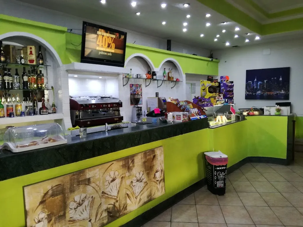 Manhattan Bar Pizzeria Fabrica di Roma restaurant in Fabrica di Roma