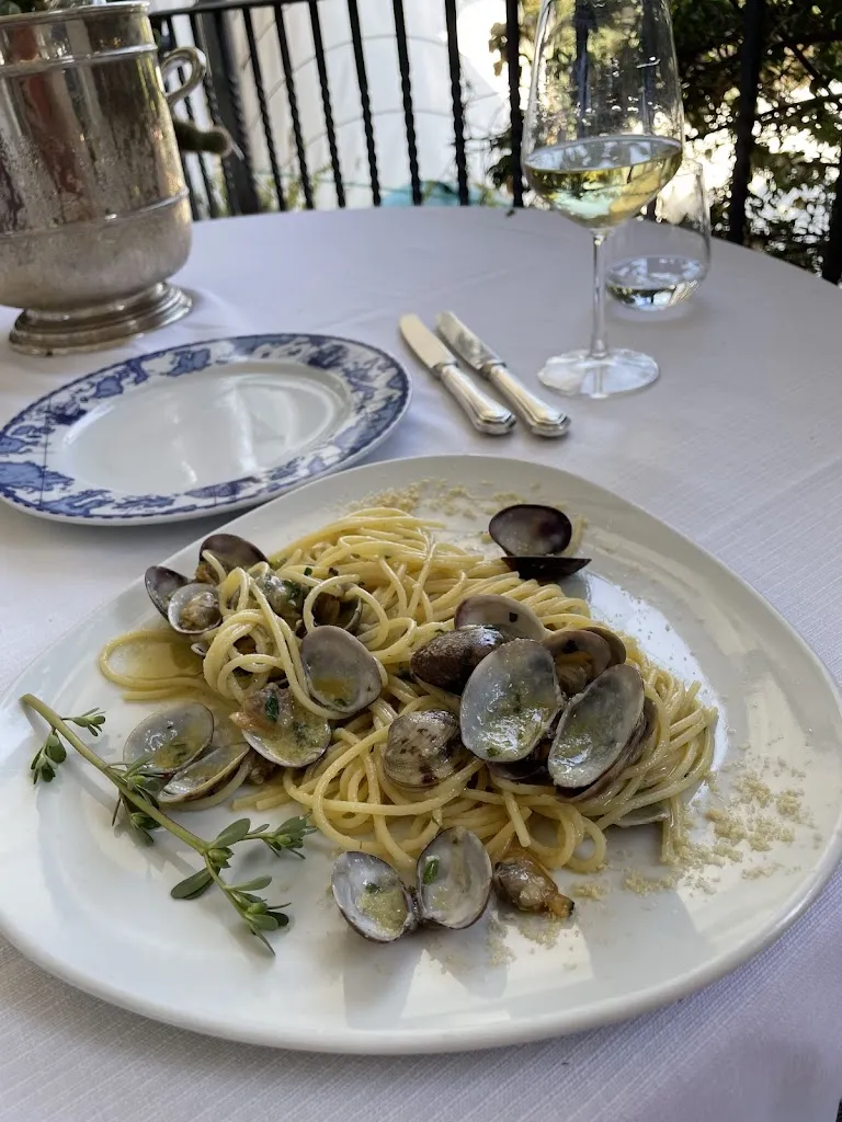 Francesco G_Hotel Ristorante Lido degli Scogli_Cretone_review