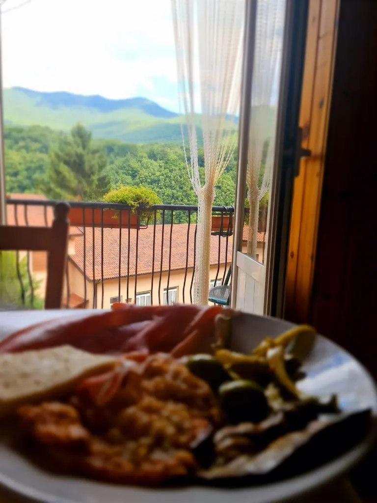 Simone mariotti_Trattoria La Galleria_Filettino_review