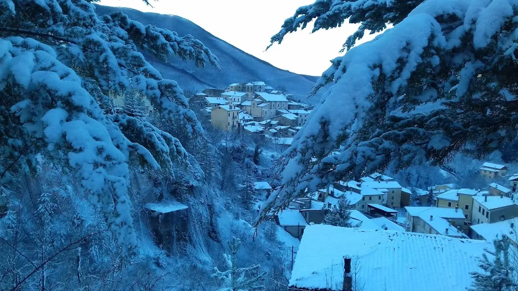 Ristorante Pizzeria L'Oasi_Filettino_slider_image_3