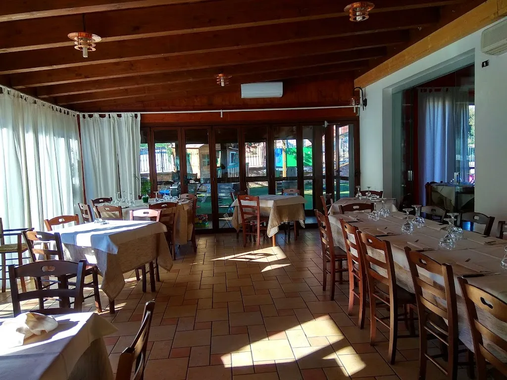 Ristorante Il Ritrovo_Torricella_slider_image_1