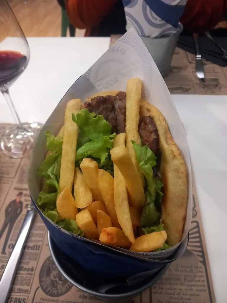 Alexxandra_Green Alley_Ferentino_review