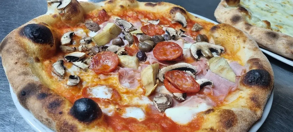 Menu_Presso Parco Unicef Bar Pizzeria L'isola Che non C'è_Torricella_image_6