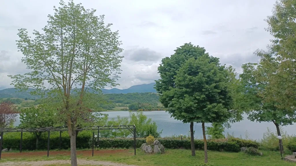 Sara Petrucci_Le terrazze sul lago_Ferentino_review