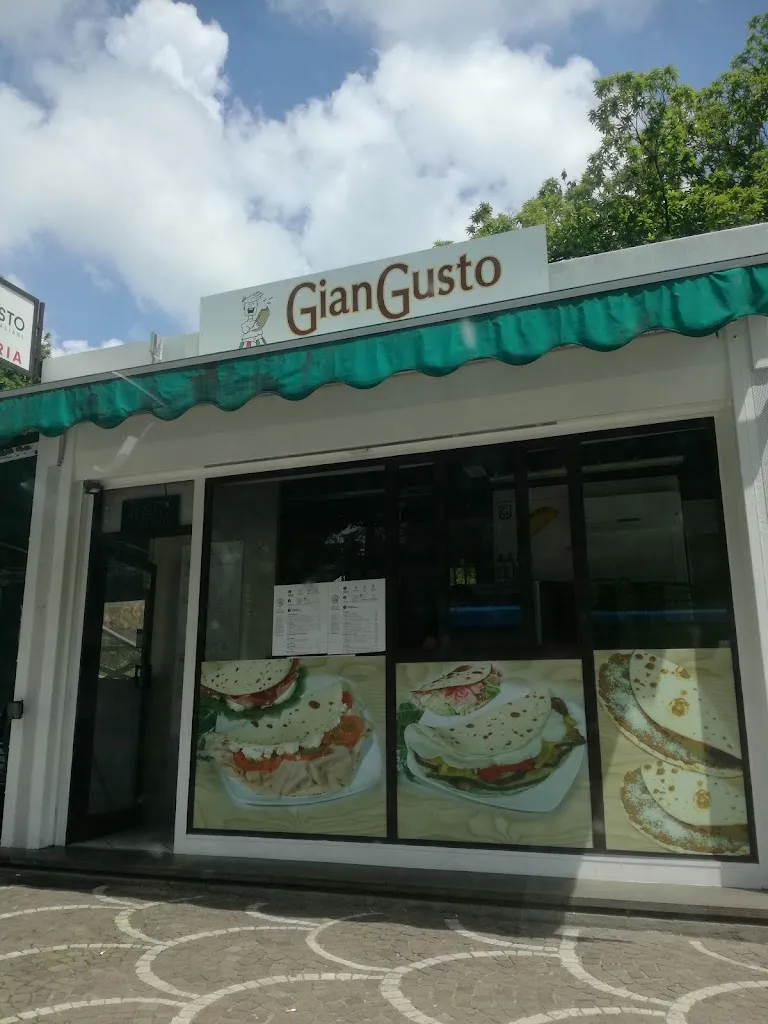 Michela Giorgio_GianGusto_Fiuggi_recensione