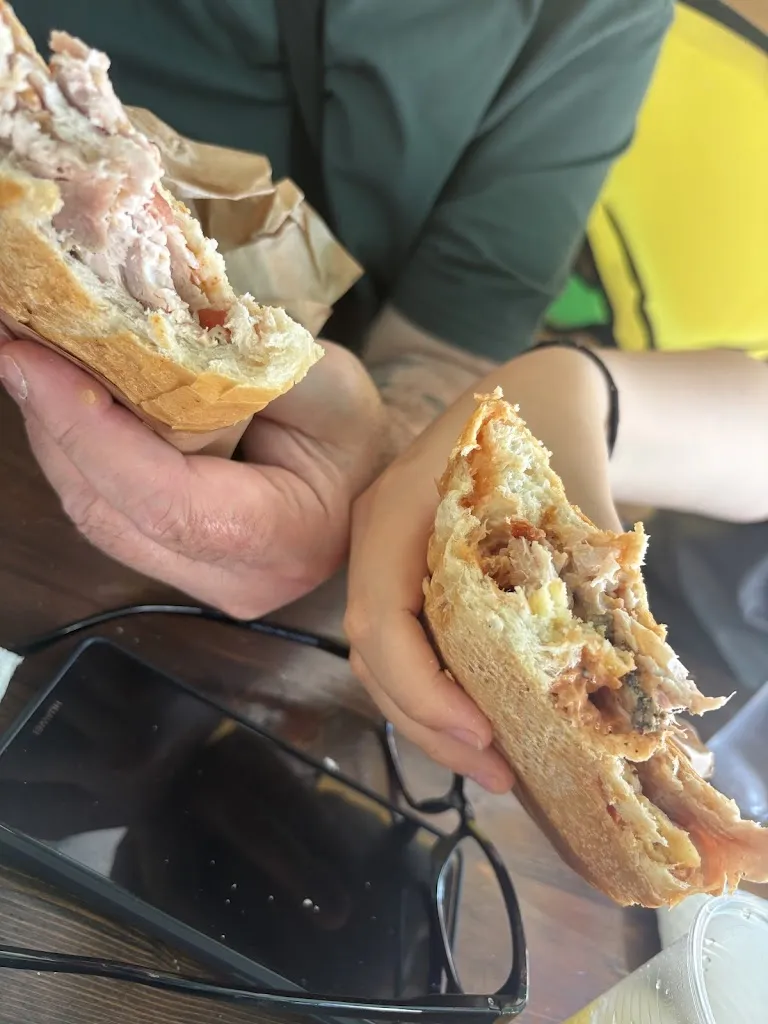 Janaína Setubal_Paninoteca il chiosco_Fiuggi_review