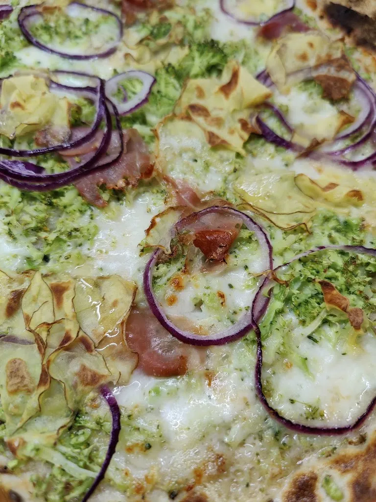 Sforna la pizza_Focene_slider_image_3