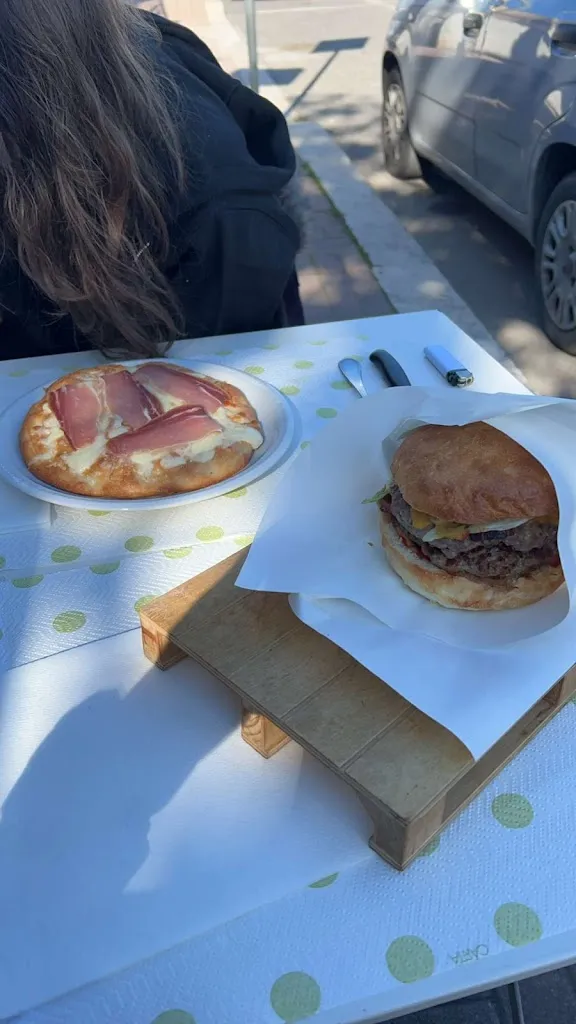 LittleAngel600_Burger Bar Focene_Focene_review