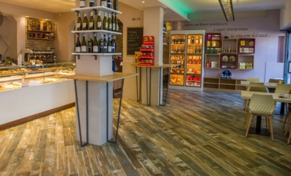 Pasticceria Fieni restaurant in Focene