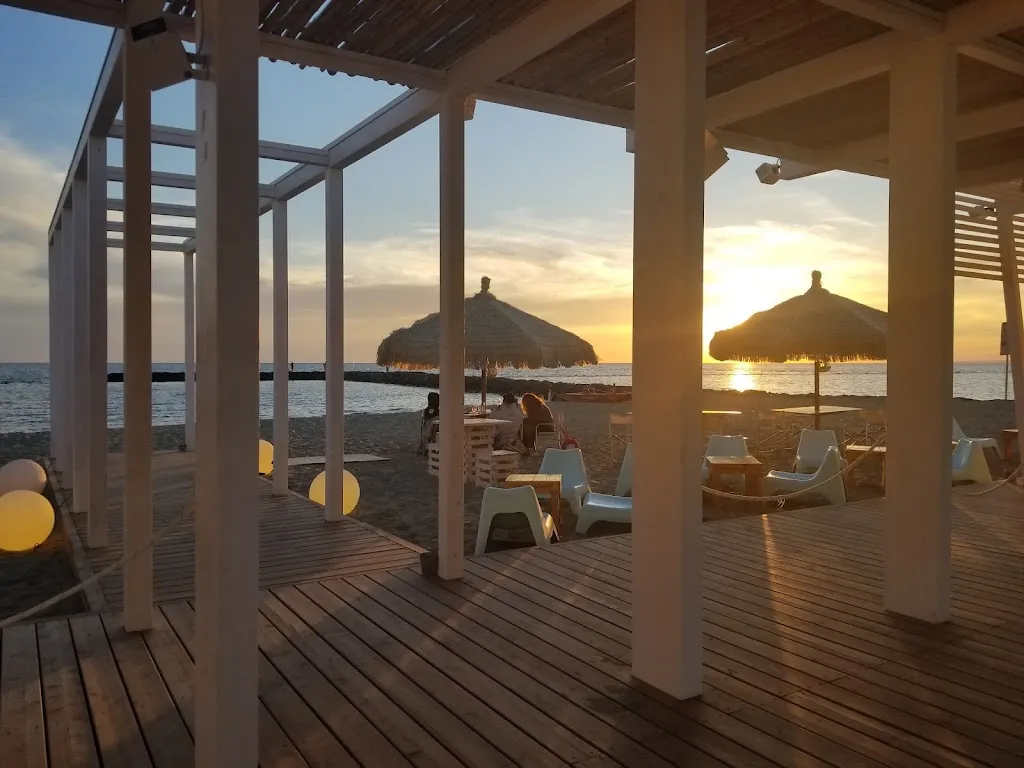 Brock Randolph_Cabiria Slow Beach - Tortuga Soc. Coop.va_Focene_review