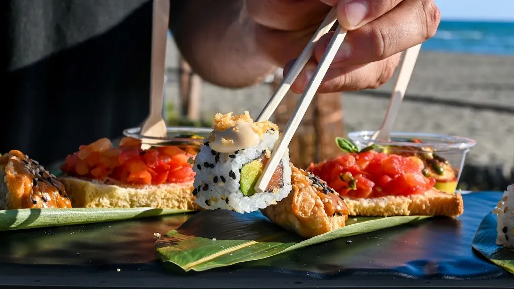 Yolo Dream Beach restaurant in Focene