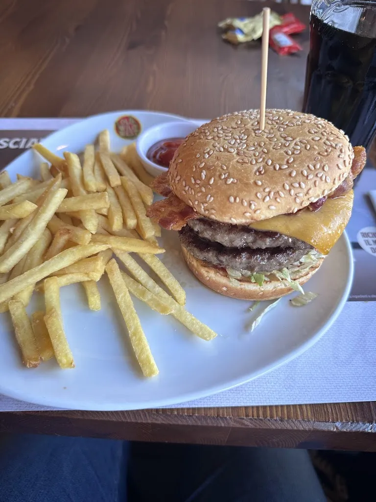 Saed Bisharat_Old Wild West Fiumicino_Fiumicino-Isola Sacra_Bewertung