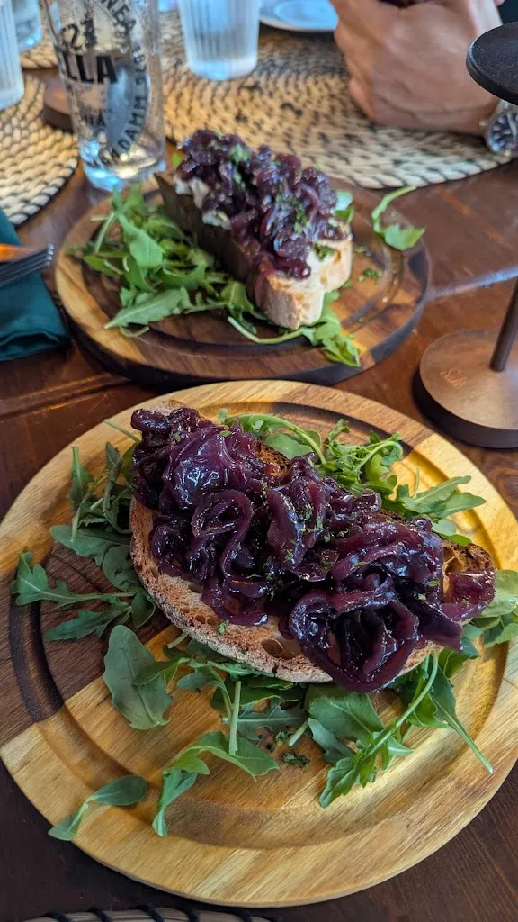 Tara G._Osteria Iberica_Fiumicino-Isola Sacra_review