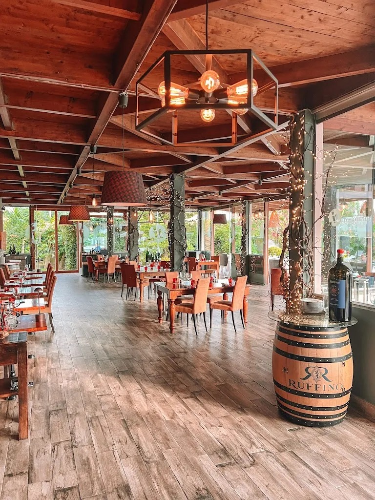 Abygayle Norris_.it Italian Restaurant_Fiumicino-Isola Sacra_review