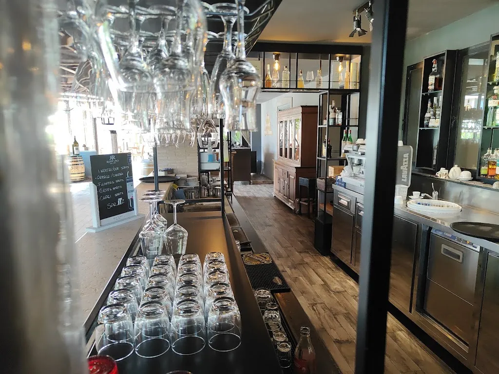 .it Italian Restaurant_Fiumicino-Isola Sacra_slider_image_3