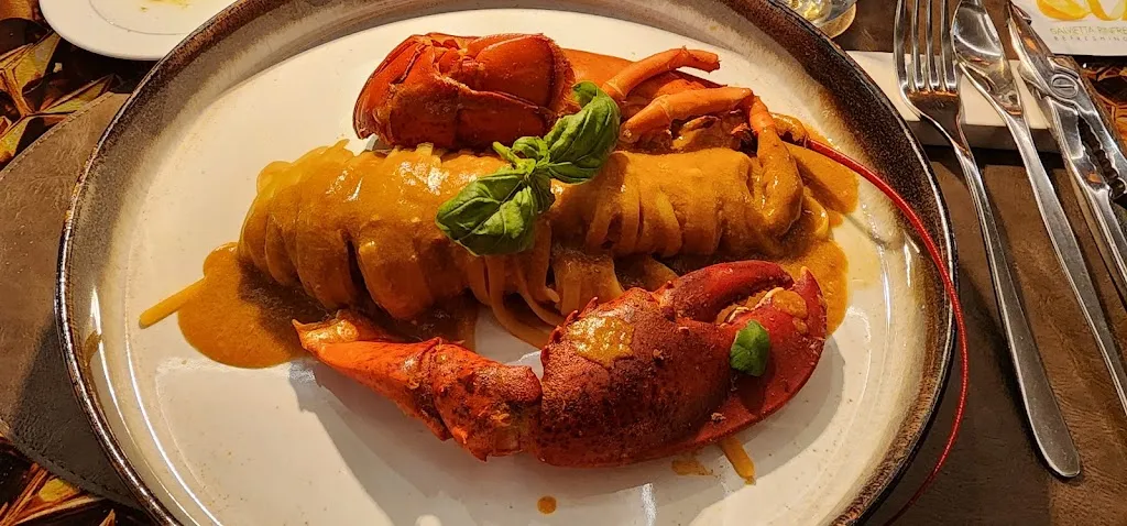 Ryan Abram_FOLLIS - Ristorante & American Bar_Fiumicino-Isola Sacra_review