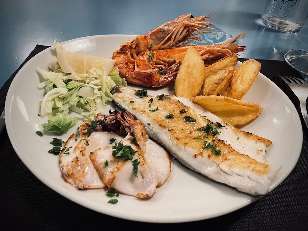 Trattoria La Scorpacciata_Fiumicino-Isola Sacra_slider_image_3