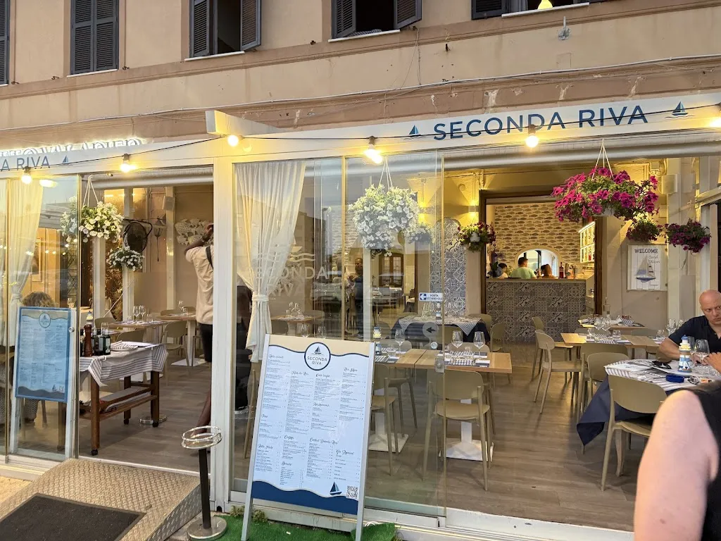 Seconda Riva restaurant in Fiumicino-Isola Sacra