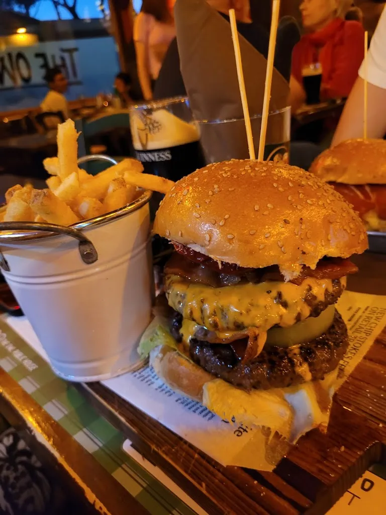 The Owl Public House_Fiumicino-Isola Sacra_slider_image_2