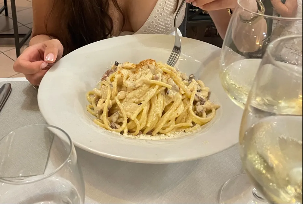 Bartłomiej Słodkowski_Il Borgo da Ciao Belli_Fiumicino-Isola Sacra_review