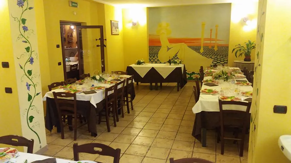 Pizzeria Trattoria Tapa_Fontechiari_slider_image_1