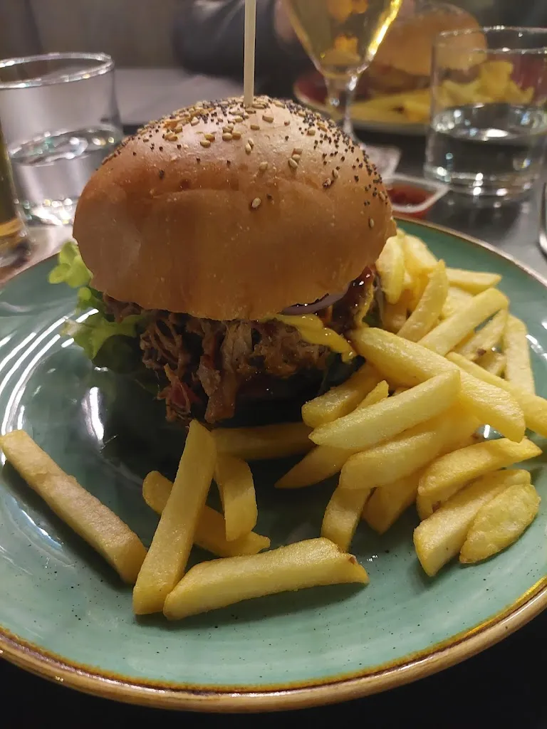 Giovanni Forcina_Red's • Cibarie e Miscele_Fondi_review