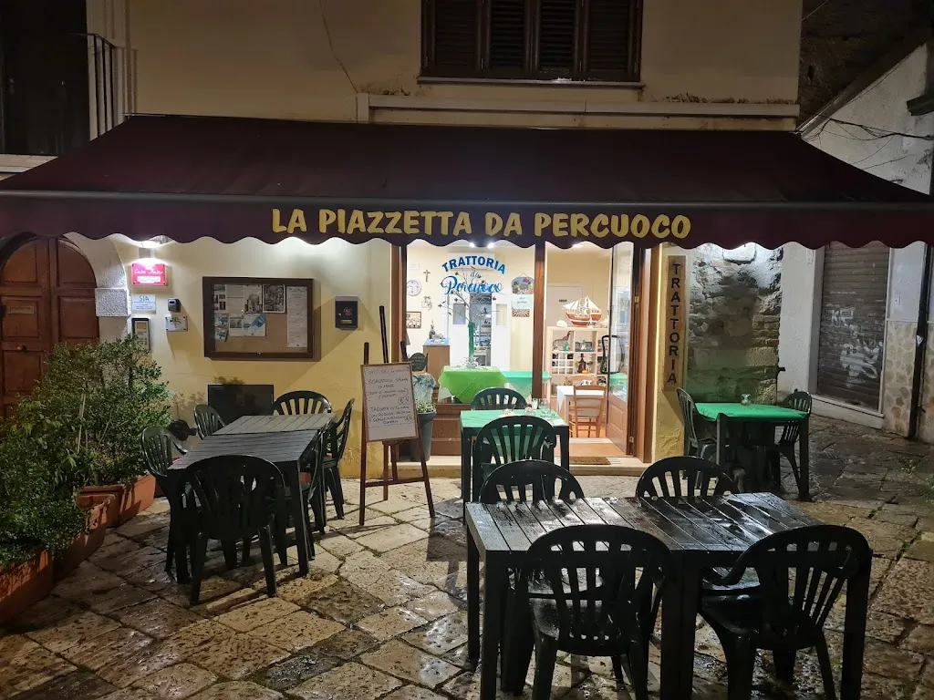 Trattoria La Piazzetta da Percuoco restaurant in Fondi