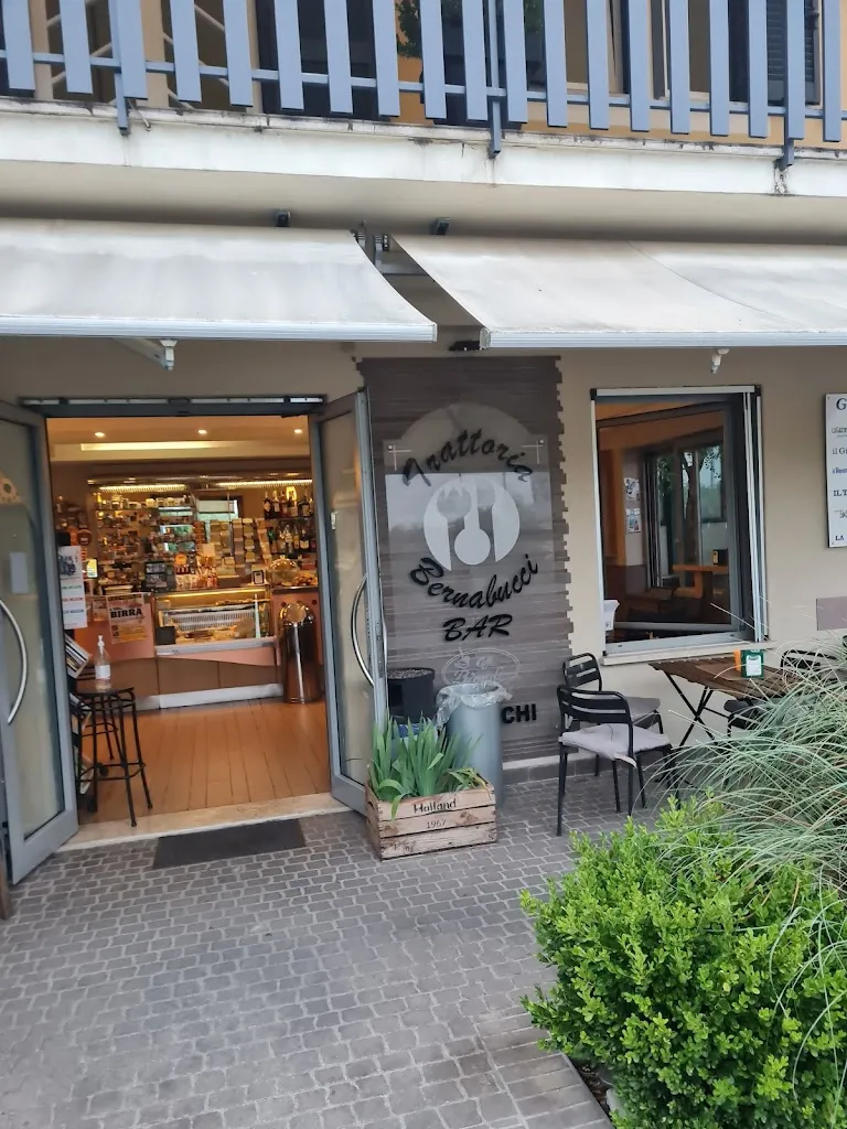 Caffè Bernabucci Trattoria_Forano_slider_image_1