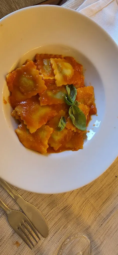 Giovanni Bartoli_Ristorante Pizzeria Belvedere_Forano_review